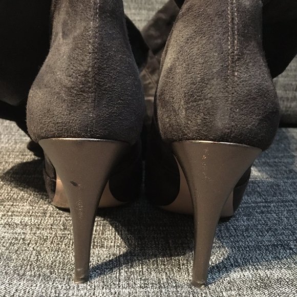 Charcoal suede stretch thigh-highs by Ron White, s39 - Picture 5 of 14